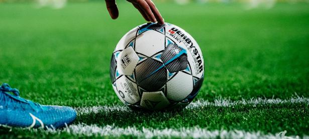 PG游戏-包含里程碑夜北京首钢战术微调；德甲今晨刷纪录；赛场秩序良好；阵容厚度经受考验的词条