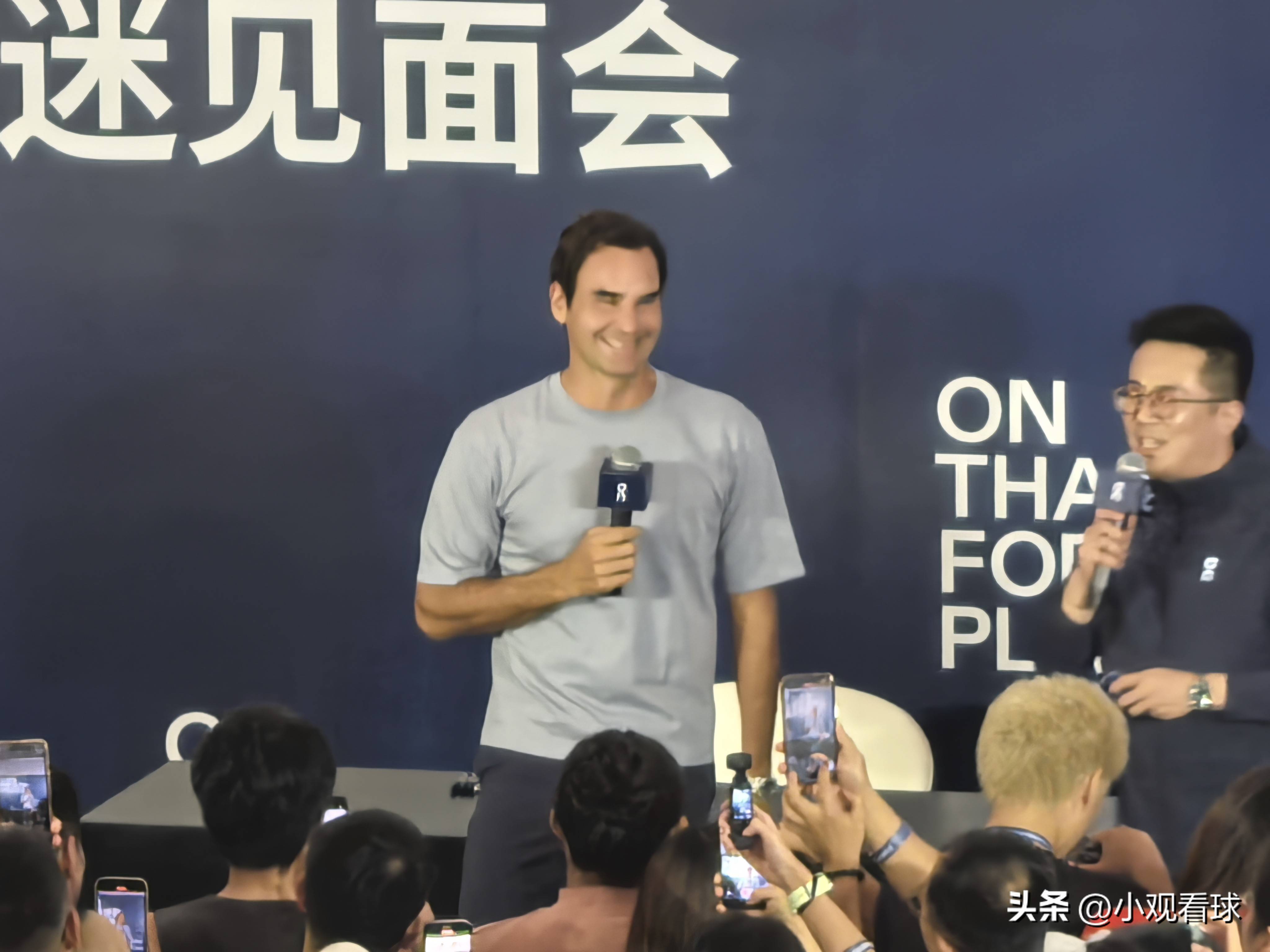 费德勒焦点对战,穆雷与80激战雄鹿分钟,表现优异胜负难料!赢得满堂喝彩 费德勒焦点对战,穆雷与80激战雄鹿分钟,表现优异胜负难料!赢得满堂喝彩